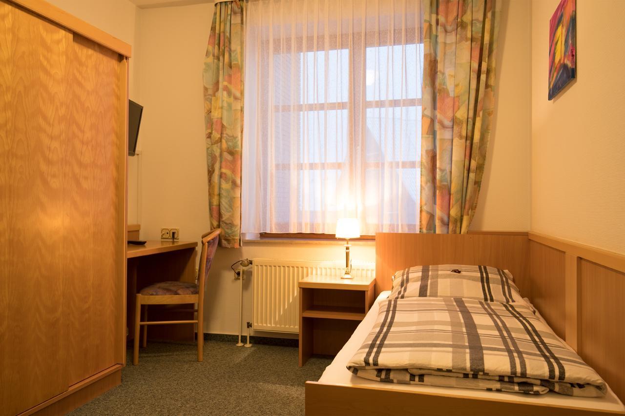 Hotel Alt Oesselse Sarstedt Dış mekan fotoğraf